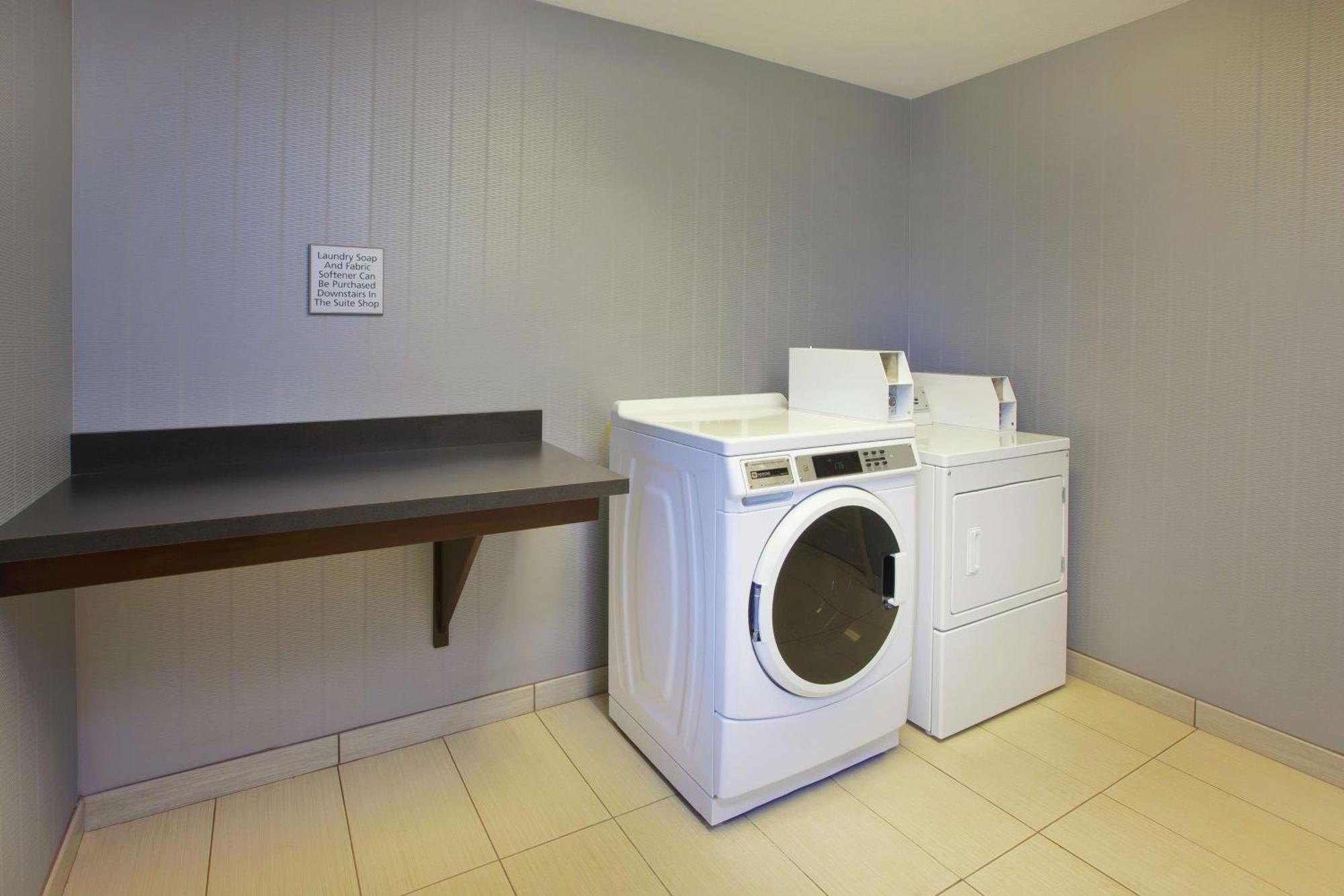 Hampton Inn & Suites - Elyria Bagian luar foto